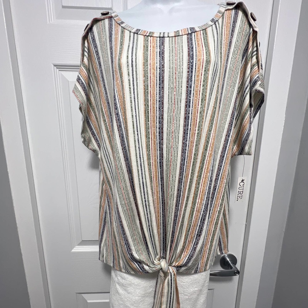 Cure  XL  women's top NWT